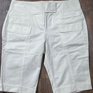 Kenneth Cole New York White Cargo Shorts with Tailored Fit